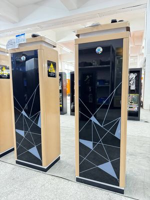 Αγορά IP54 Πύλη φραγμού αναρρίχησης με AC220/AC110 50/60HZ 1.5S-6S Χρόνος ανοίγματος/κλεισίματος για ελεγχόμενη πρόσβαση και απόσταση τηλεχειρισμού ≤30M online manufacture